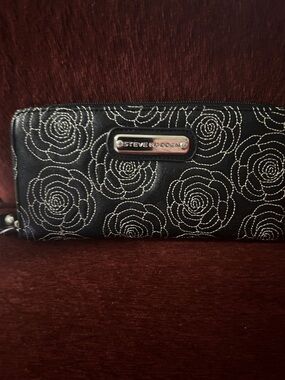 Steve Madden Black Floral Faux Wallet